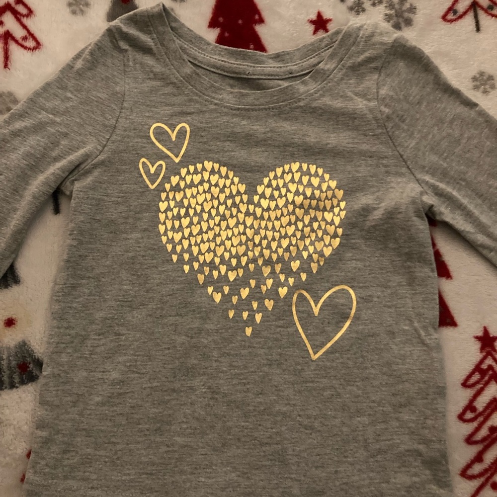 Cat and Jack grey cotton tee with gold foil hearts Size 12 months